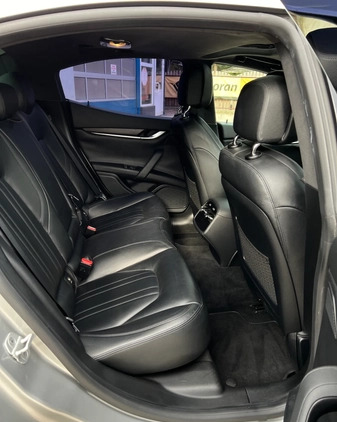 Maserati Ghibli cena 93000 przebieg: 53508, rok produkcji 2014 z Łapy małe 407